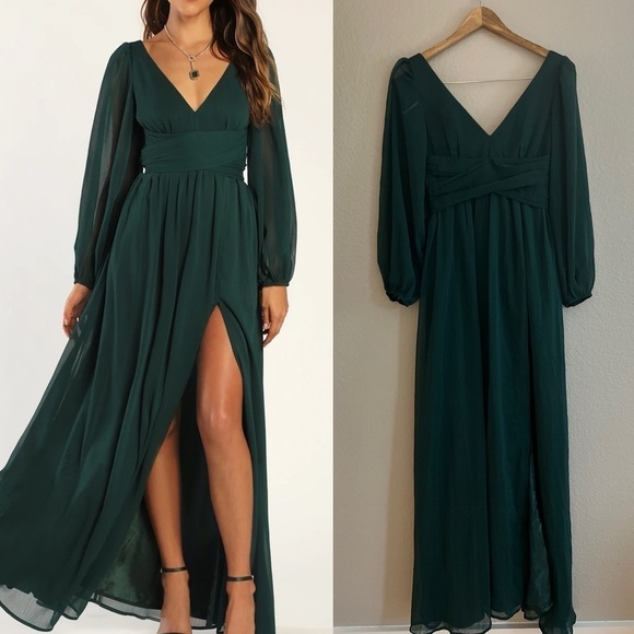 Lulus Dresses & Skirts - NWOT Enchant My Love Emerald Green V-Neck Long Sleeve Maxi Dress